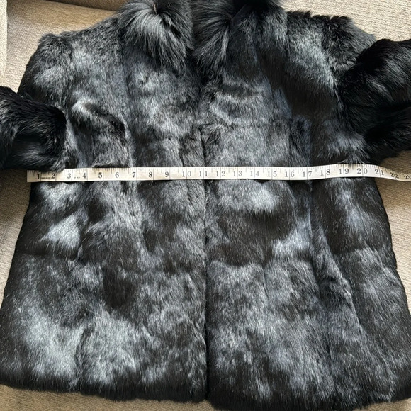 French Vintage black fur coat size medium EDGY FEMININE excellent quality - Picture 9 of 15